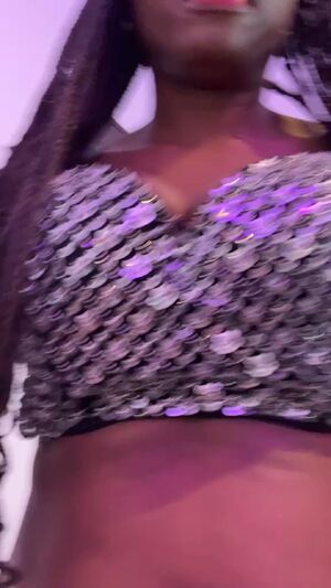 Ebony Girls Amateur BareFootMilf Big Dick