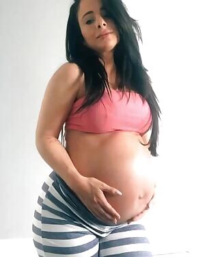 Sexy smile and dance