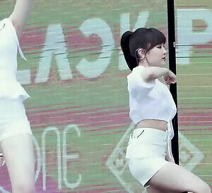 GWSN - Minju and Anne