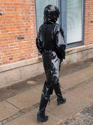 Shiny Fetish Latex Rubber