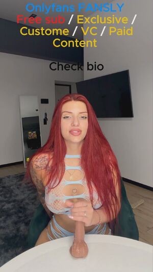 Panties Down Amateur Ass Babe Big Tits