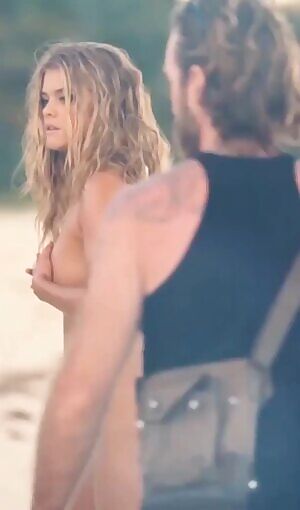 Nina Agdal GIF - 133