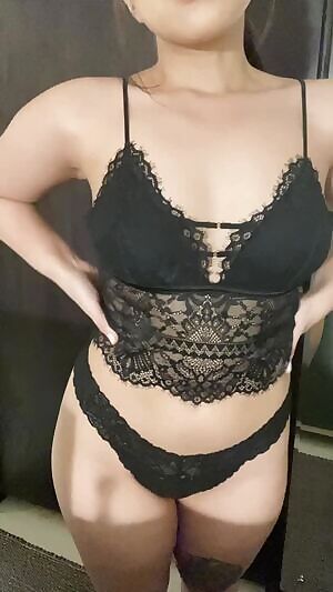 Here's an on/off gif of my tiny tits 🌸