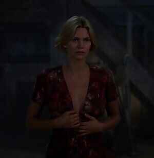 Natasha Henstridge - Species II