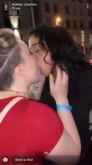 ucked with the hot latina at the bar last night 💦💦🥵🥵