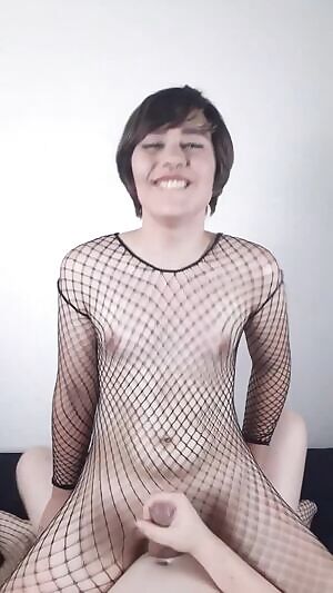 I cum so much more when I'm getting fucked 😅