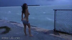 It's kinda windy today