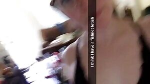 follow my and you get a free of your choice!!! i'm also up to give your cock a let's have fun.