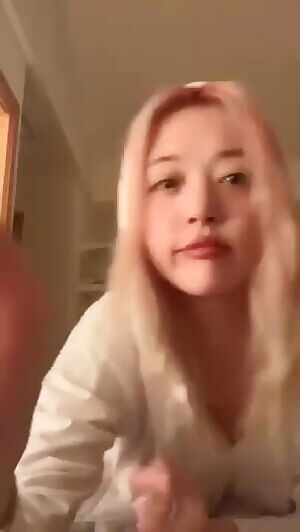 Sulli - In undies + tongue