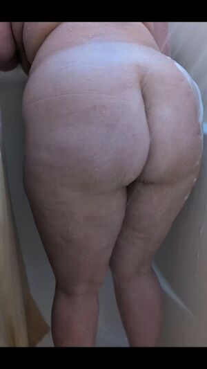 Brunette PAWGs BBW Booty Shower Thick