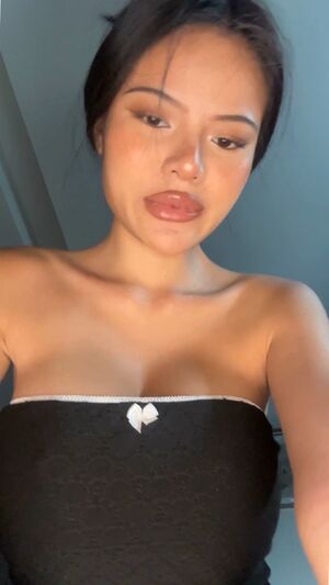 Naughty Asians Asian Asianhotwife Big Tits