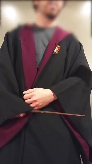 Damn...Harry Potter is packing!!