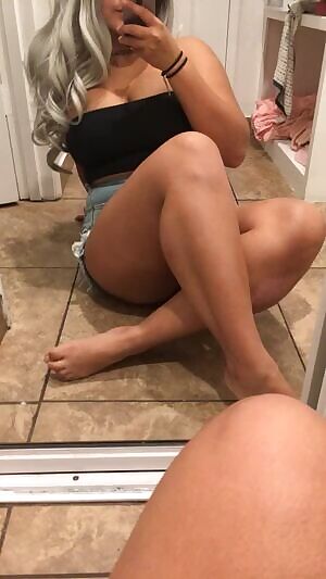 Open my legs for a surprise ;)