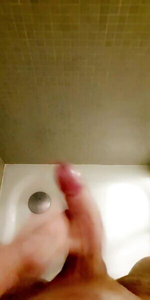 Cum for my cake day!