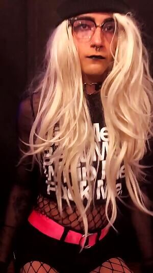 Cumming in my own mouth all the time is hard, can't wait to have guys do that for me again soon.🥰