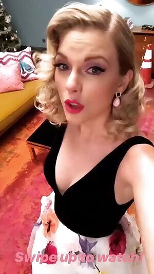 Taylor Swift's cleavage