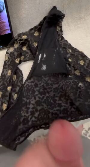 Cum Filled Panties Cumshot Hotwife Pantyjob