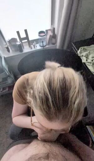 Face Fucking Amateur Babe Big Dick