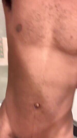 Need someone to get me hard