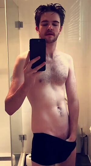 Eminem’s new album is dope, what else is new ladybonersgw?