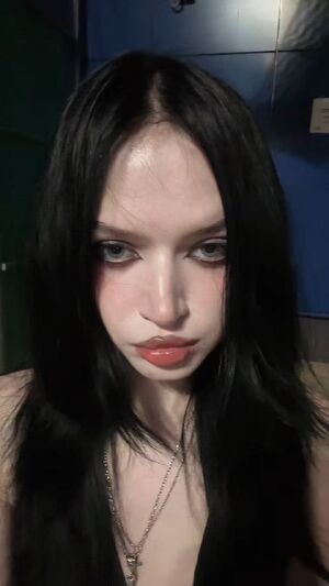 Goth Girls Boobs Brunette Cute Emo