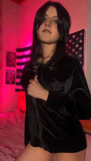 Smooth Cuts Asian Babe Big Dick