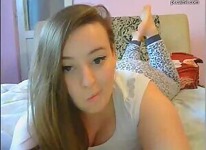 Perfect innie on this mystery pawg