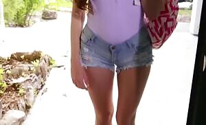 Vanna Bardot - Sneaking A Peek