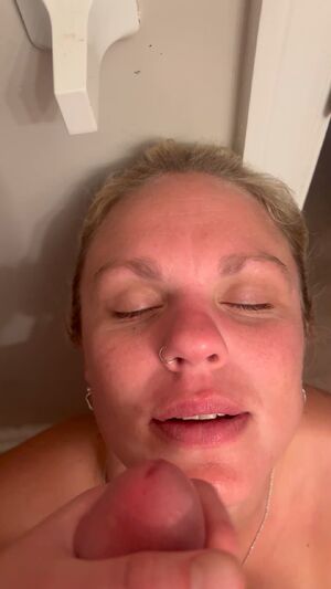 Begging for Facials Amateur Blonde Cum