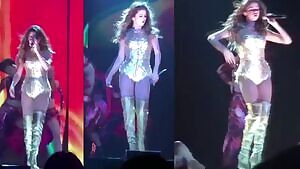 Selena Gomez knows how she moves her ass