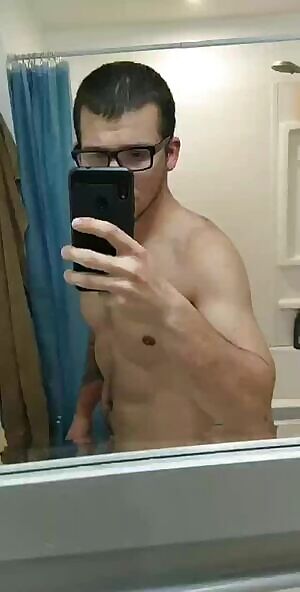 Some NASTY upper back bruising after Grappling😁