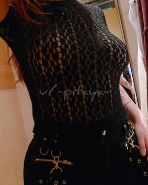 Braless Dressing Room Teasing