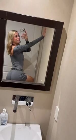 Premium Snap Sellers OnlyFans Teen Tits
