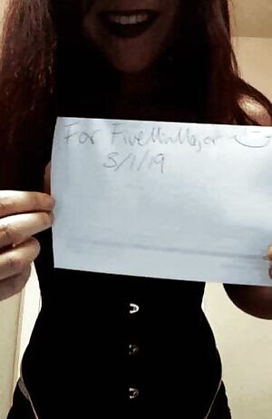 Redhead's 2nd all natural gif , corset reveal this time as a thank you for the love on the 1st post.