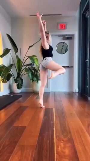 Fit Petite 19honeysuckle 24/7 60fps Fitness