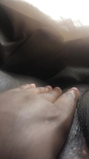 I’m wet. someone help me cum ;)