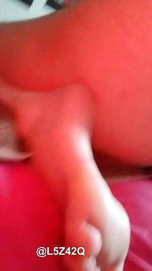 Enjoying pink dildo in me.