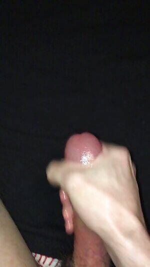 100 follower cumshot. PMs and chats welcome