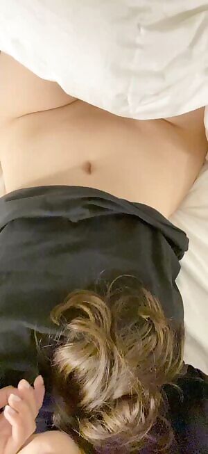 Since you all wanted to see more of my pussy😋💦 am i a good girl?