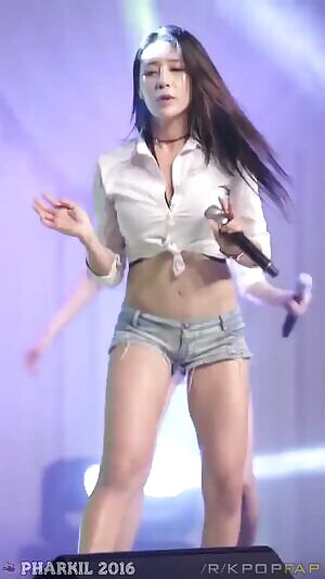 Hadam shows that she actually wears underwear