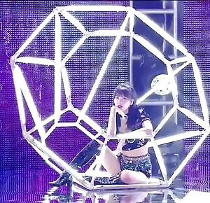 TWICE - Momo, Jeongyeon, Nayeon