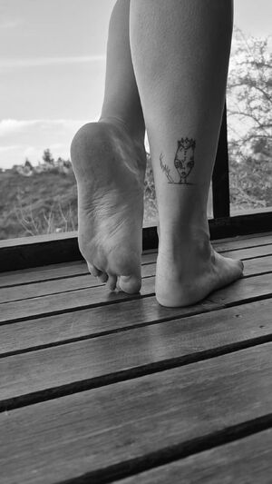Feet Breastfeeding Fansly OnlyFans