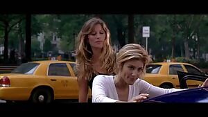 Gisele Bündchen frisking Jennifer Esposito