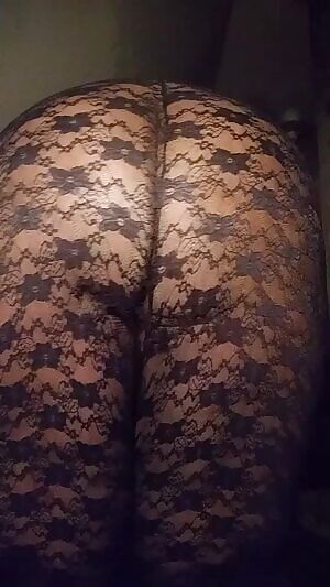 On or off? I like both.😉💋