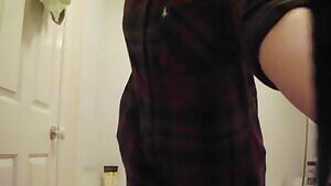 I've found what every girl needs: a dress with pockets!