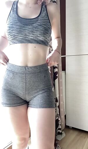 Ready to workout. but i forgot to put on panties 🙈