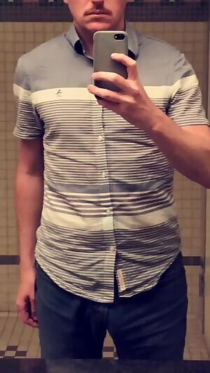 Feeling myself. Distract me while I’m at the office?