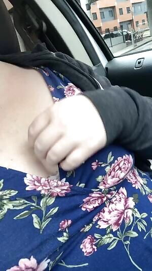 I love playing with mysel while waiting for the kids to get off the bus...