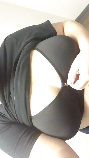 Nsfw I’m bored at work come play with me