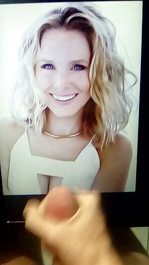 Kristen Bell is a goddess